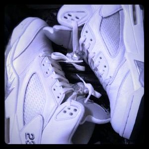 All White Jordan Retro 5s