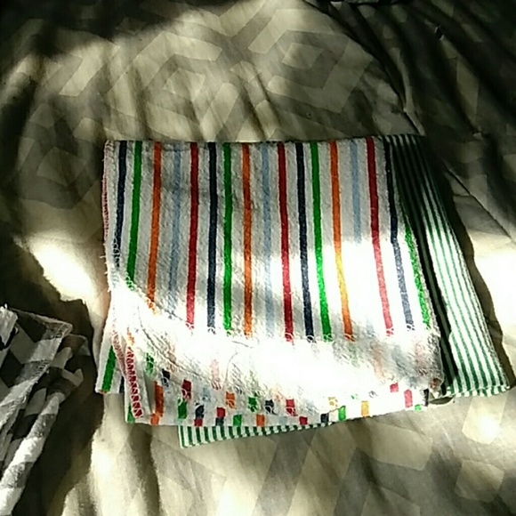 Assorted receiving blankets - Picture 4 of 7