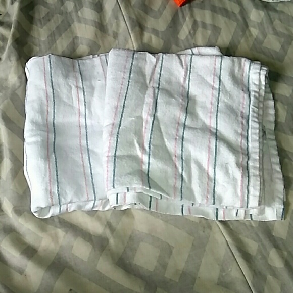 Assorted receiving blankets - Picture 6 of 7