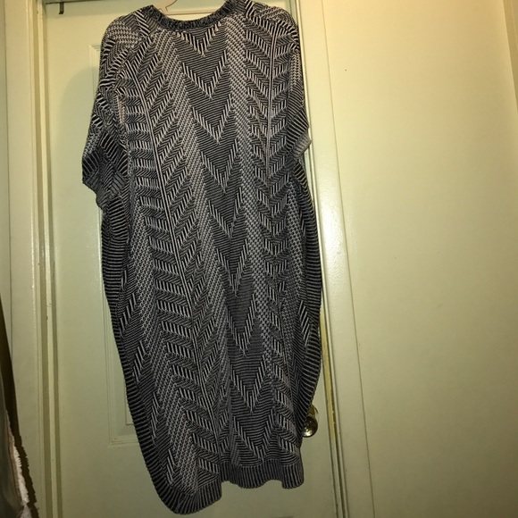 Cardigan - Picture 2 of 2