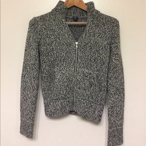 Gap Sweater size XS
