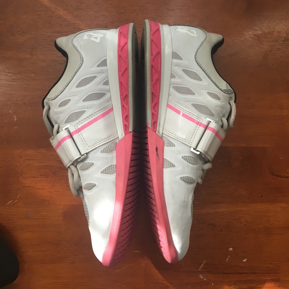 Reebok CrossFit lifters