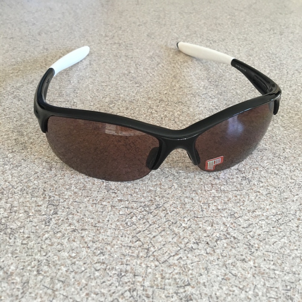 Oakley Commit SQ sunglasses