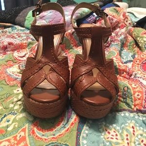 Lauren Conrad brown heels