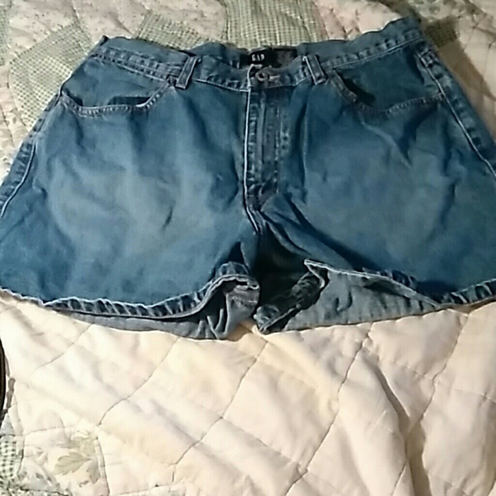 Jean shorts🐬