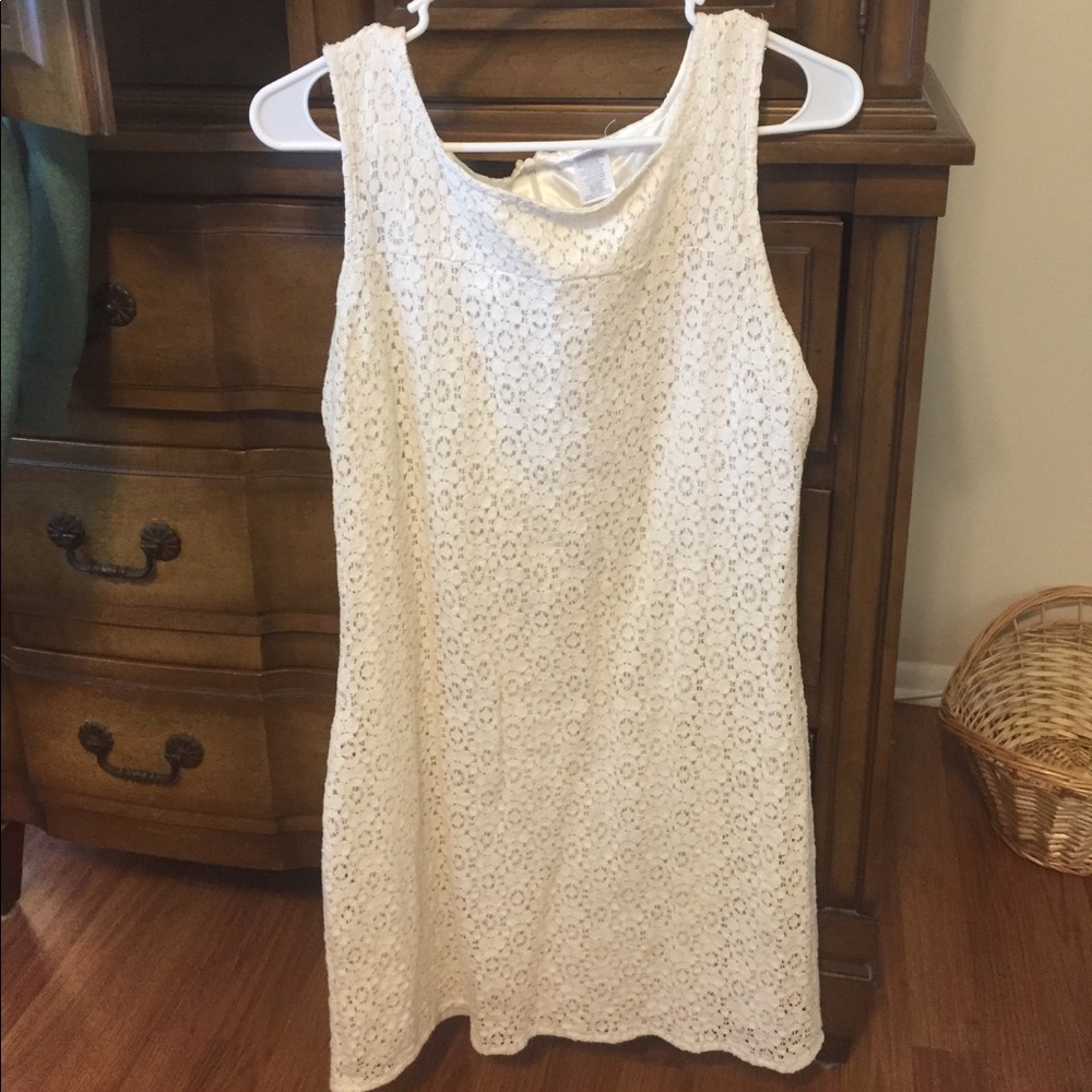 Lace dress