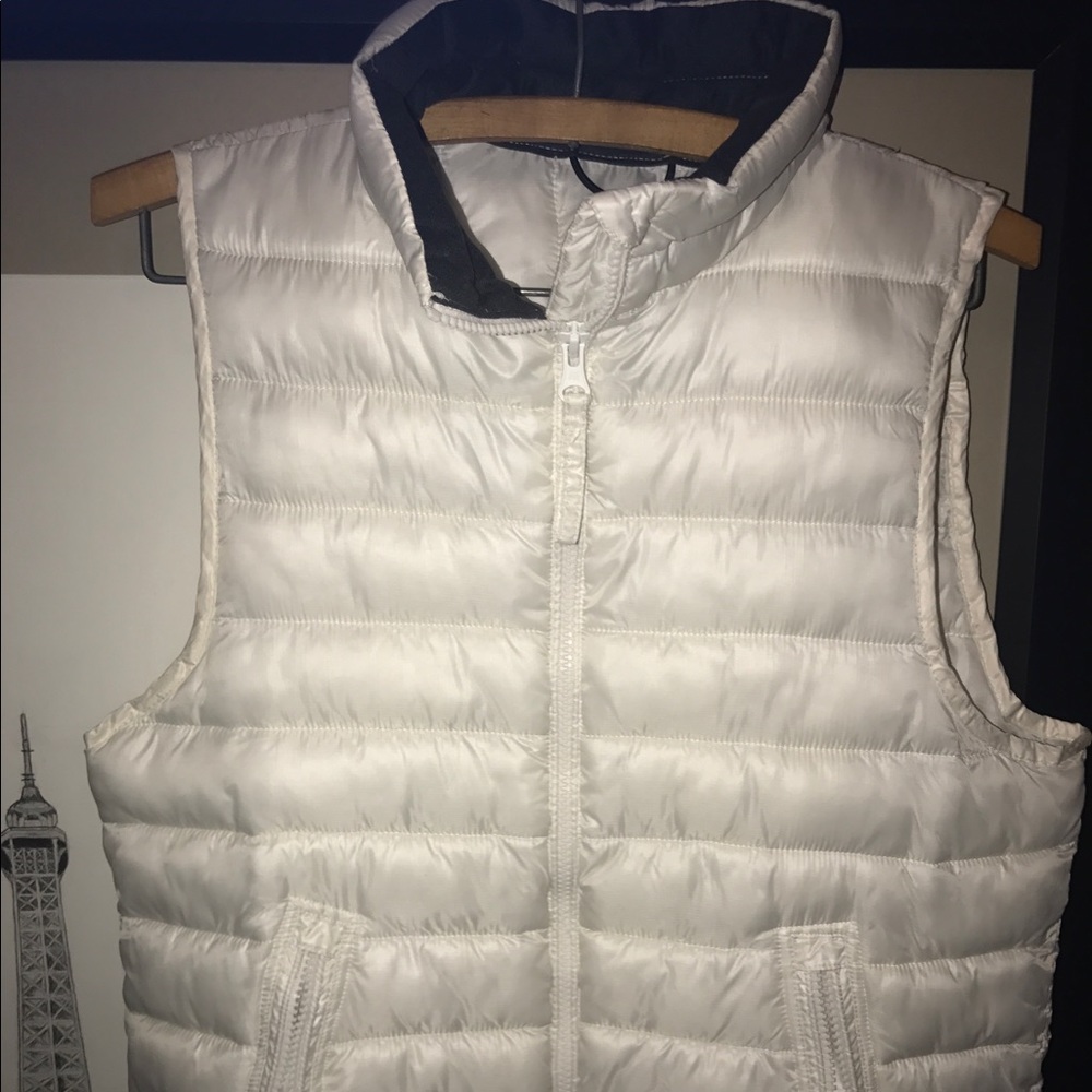 AE Vest ⭐️⭐️