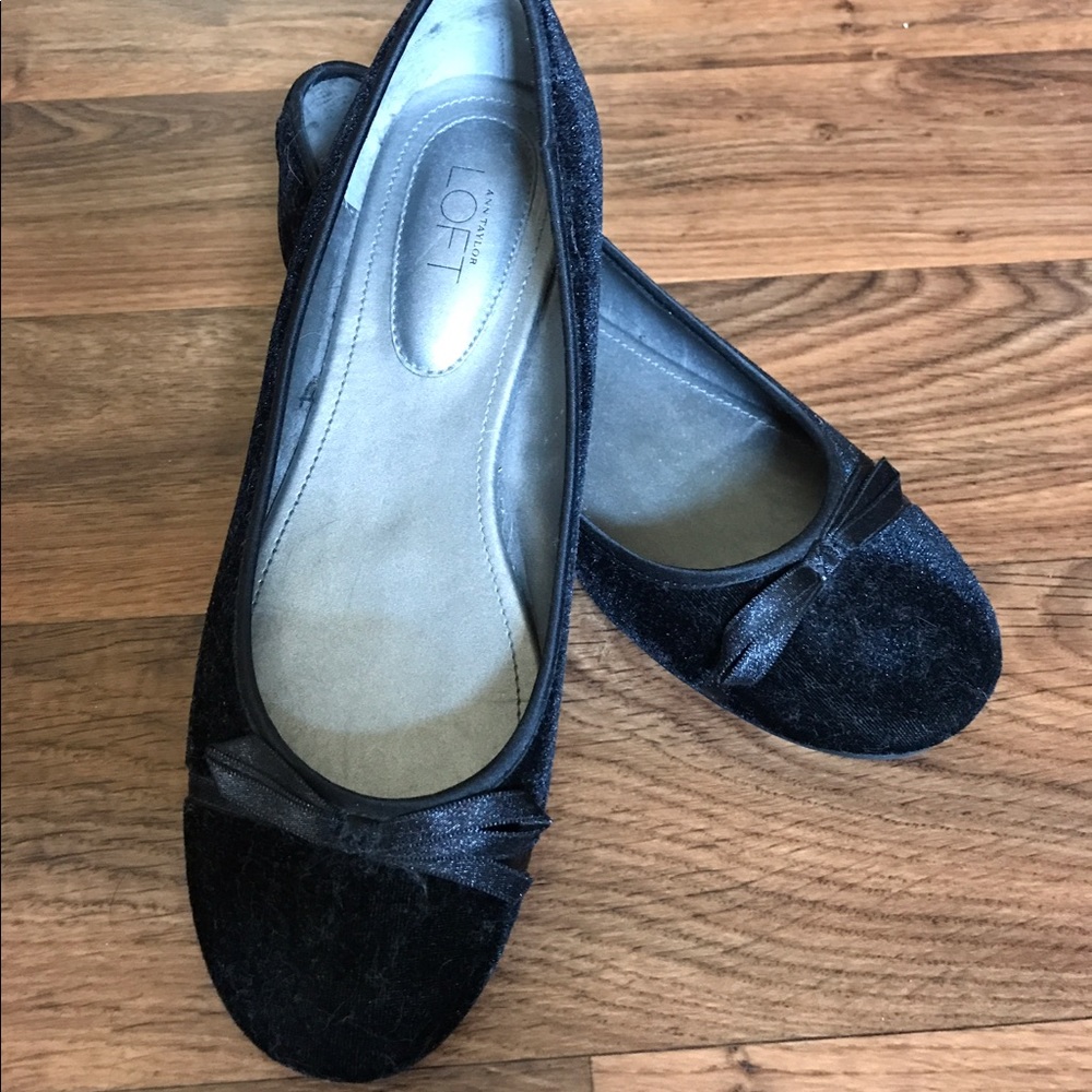 Black velvet ballet flats