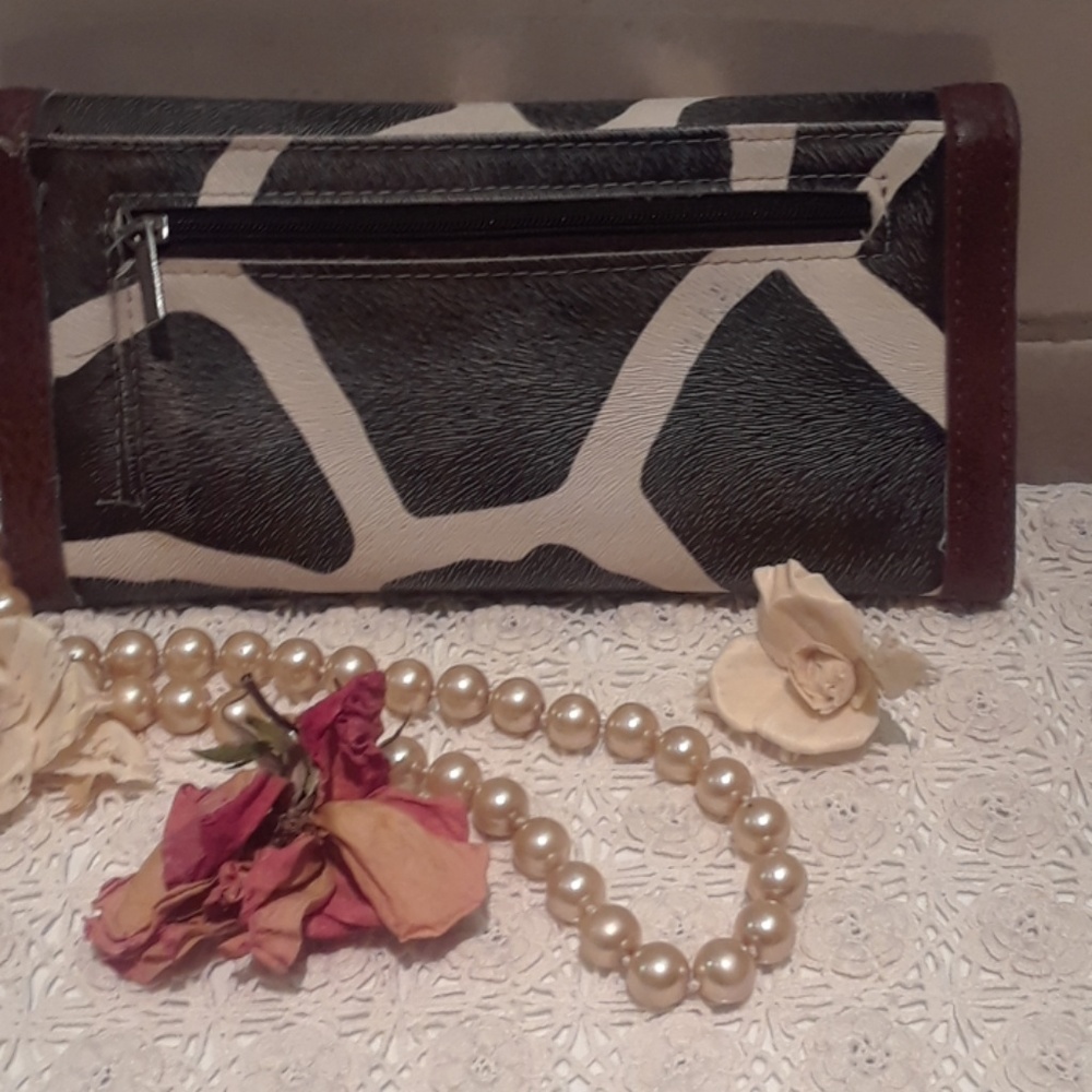 HP Used wallet - Picture 2 of 3