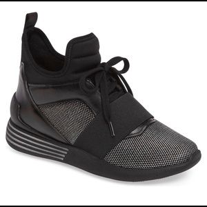 New Kendall&Kylie Braydin Hidden Wedge Sneakers