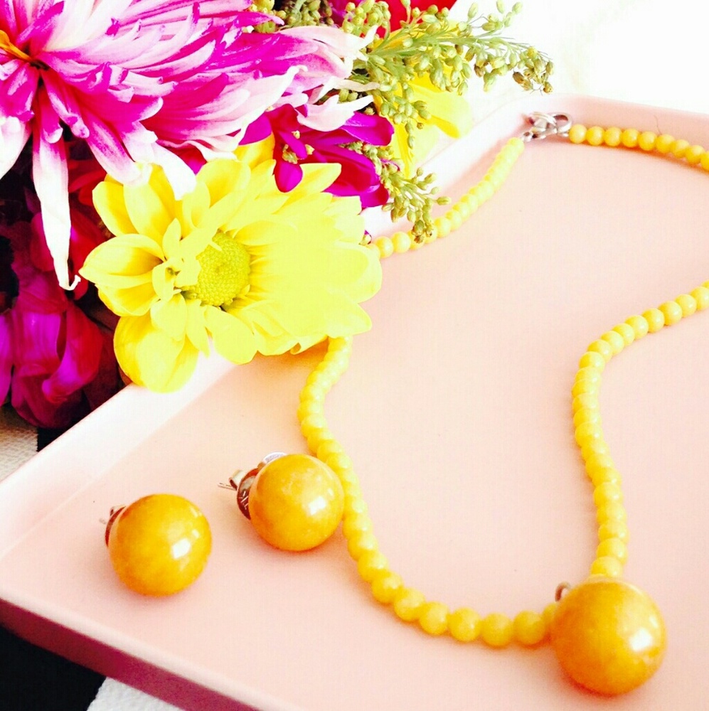 🌻 Yellow Jade 🌻