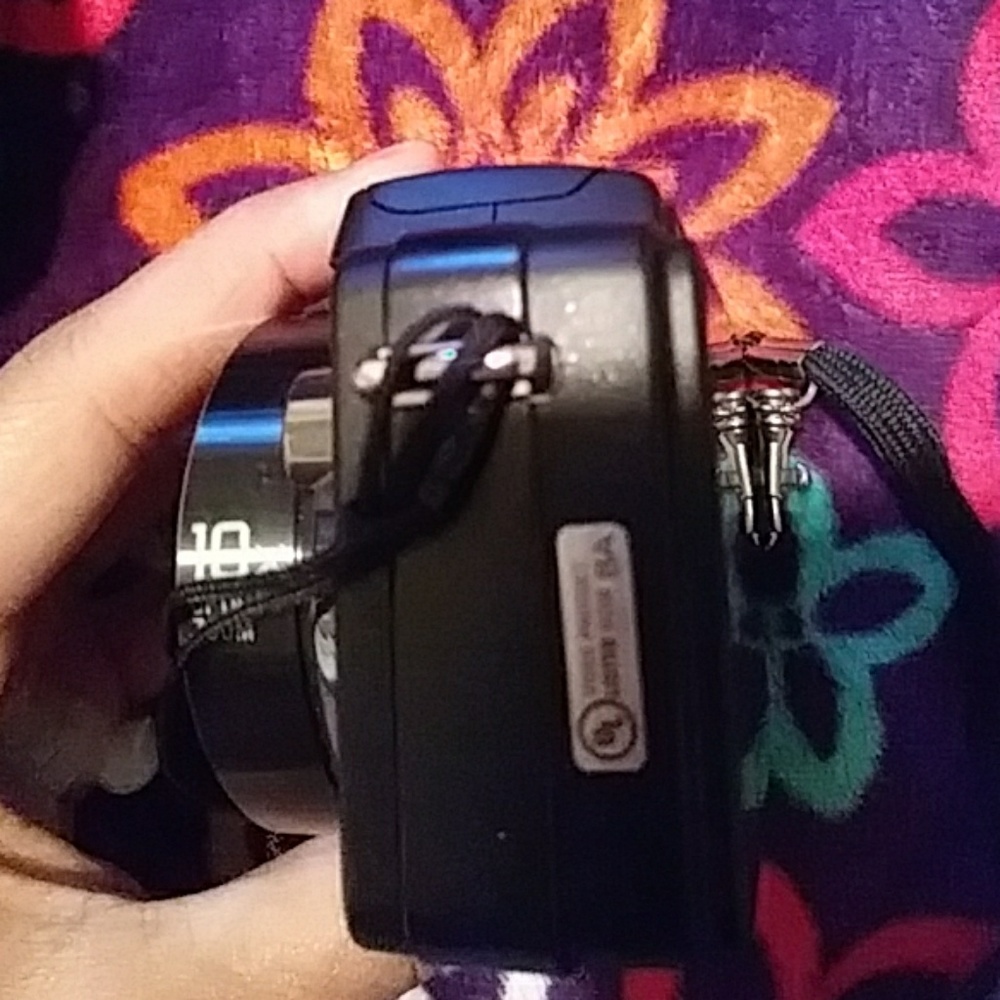 SONY camera - Picture 6 of 8