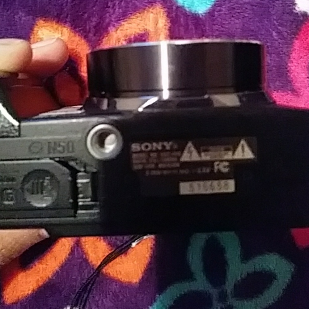 SONY camera - Picture 8 of 8