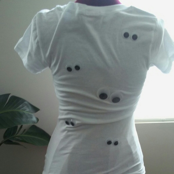 Custom JD Mira TEE....for the L👀kers. - Picture 2 of 2