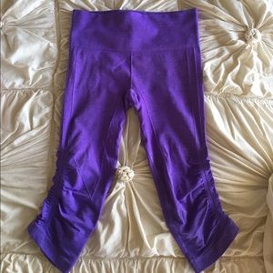 Lululemon cropped leggings