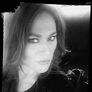 Meet your Posher, Nena