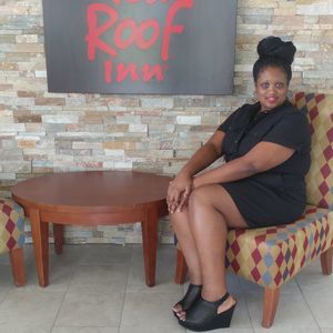 Meet your Posher, Alexis