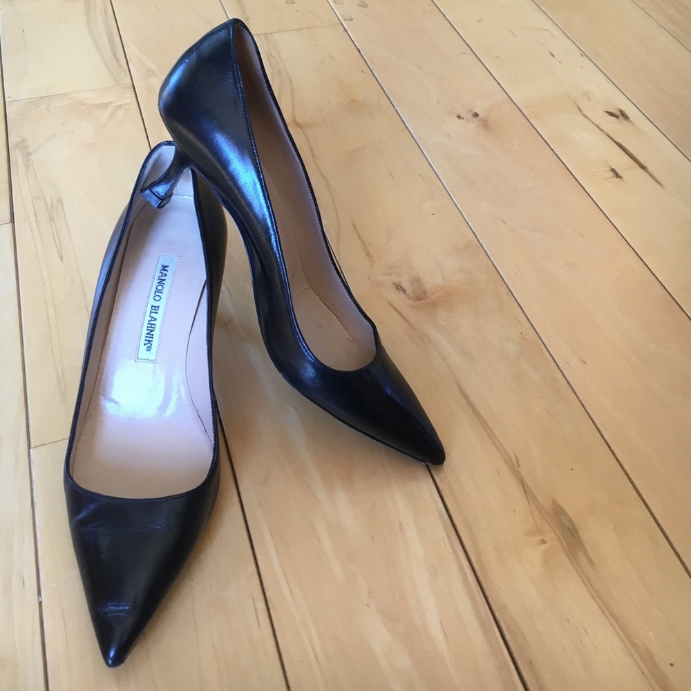 Manolo Blahnik kitten heels