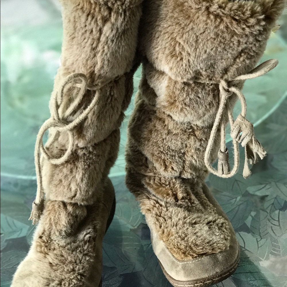 AWESOMEST BOOTS Fur Velcro& Lace up