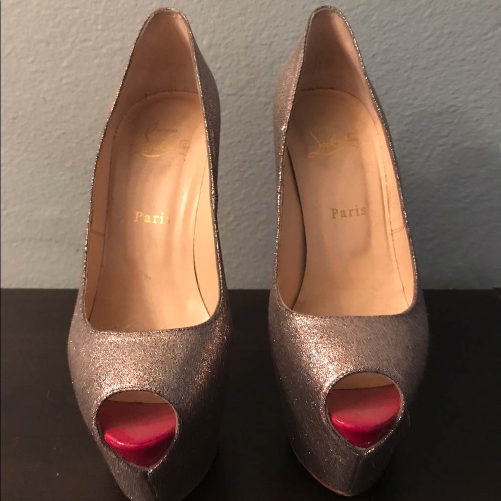 Louboutin highness - worn twice - SOLD