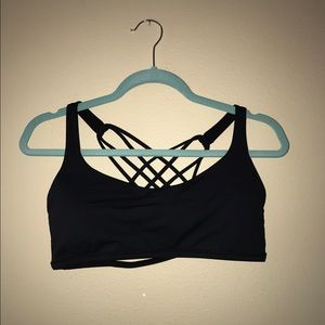 Lululemon free to be wild bra