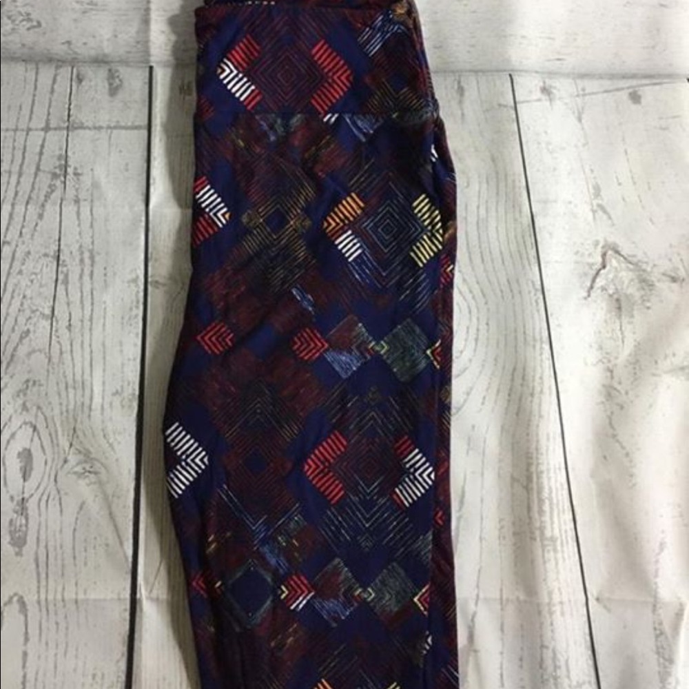LulaRoe one size leggings