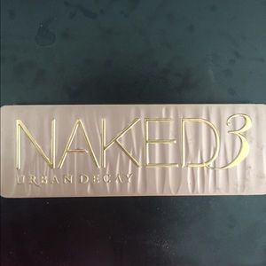 Used Naked 3 palette