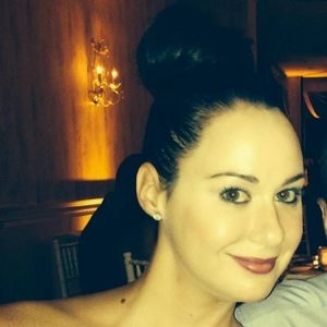 Meet your Posher, Joelle