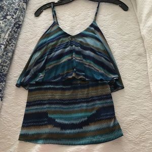 Veronicam Top xs 🌸open to offers