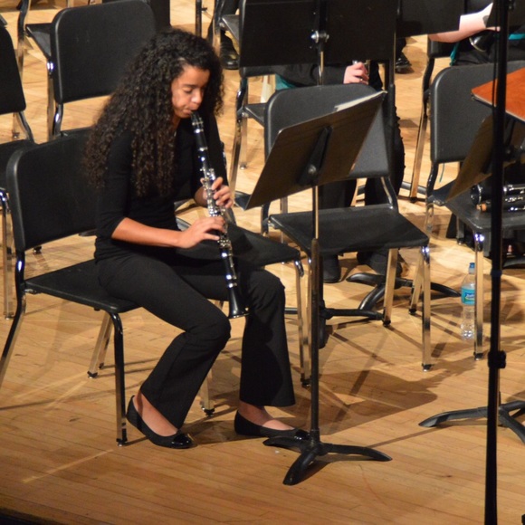 Meet your Posher, Melina - Picture 3 of 3