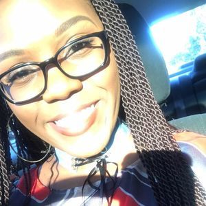 Meet your Posher, Jasmine