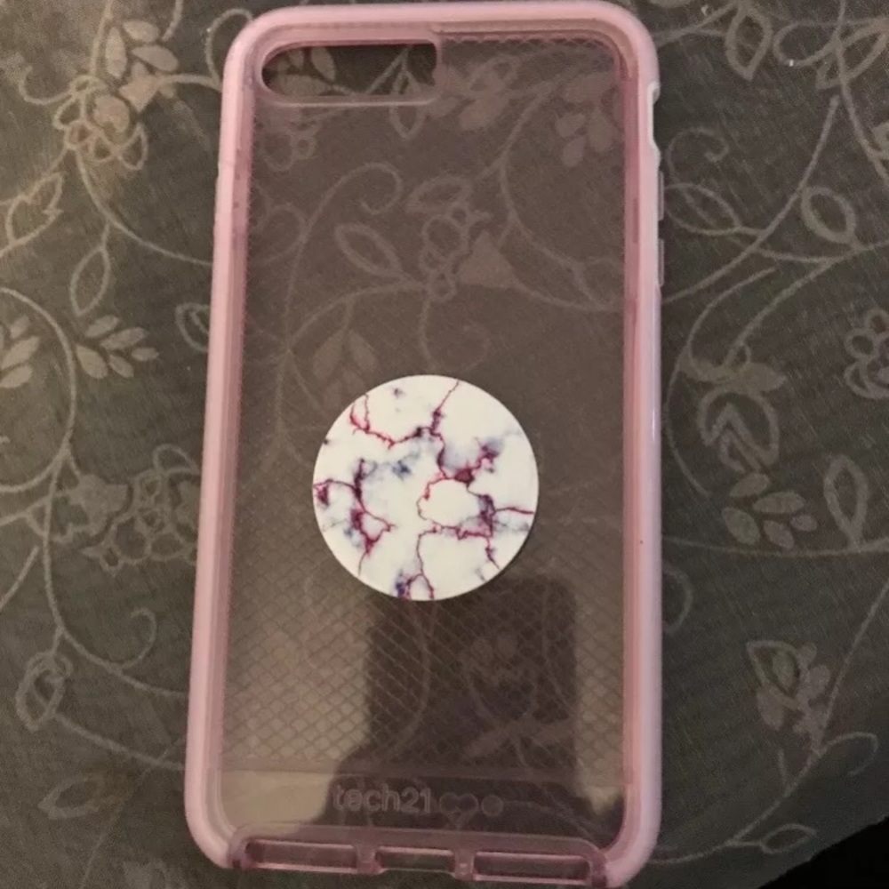 iPhone 7 Plus Case with Attached PopSocket