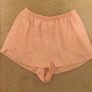 Brandy Melville pink shorts 💕