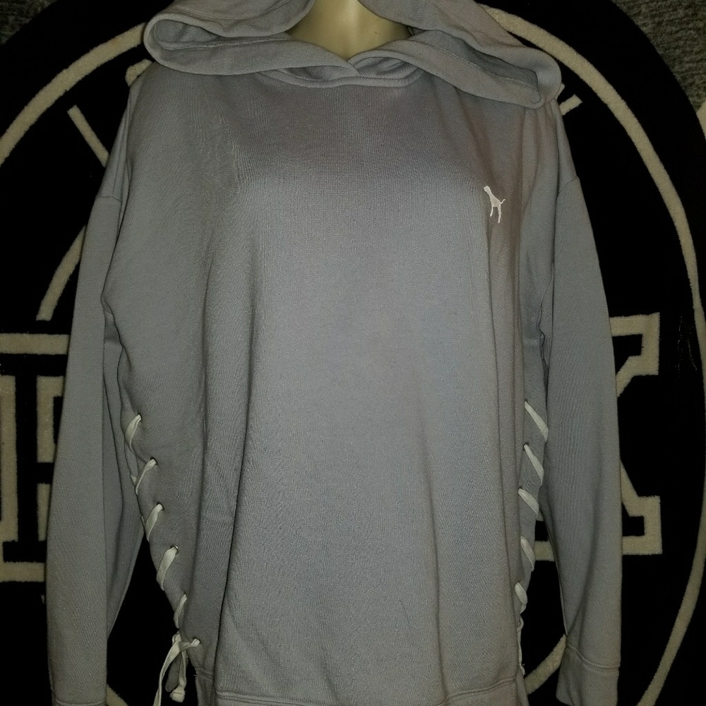 Vs pink logo hoodie size medium