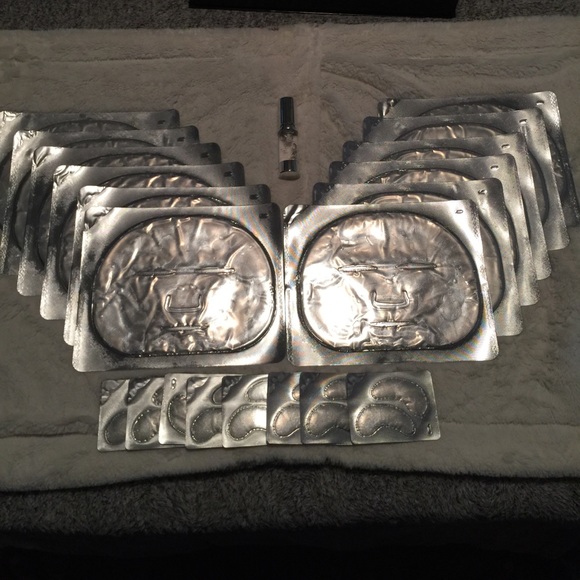 SALE!!!!! Forever Flawless Diamond Age-Defying - Picture 2 of 5