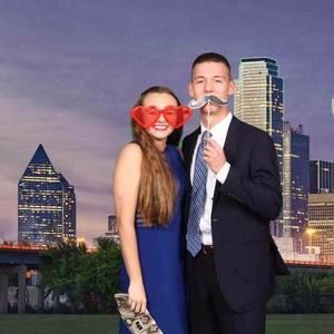 Meet your Posher, Max