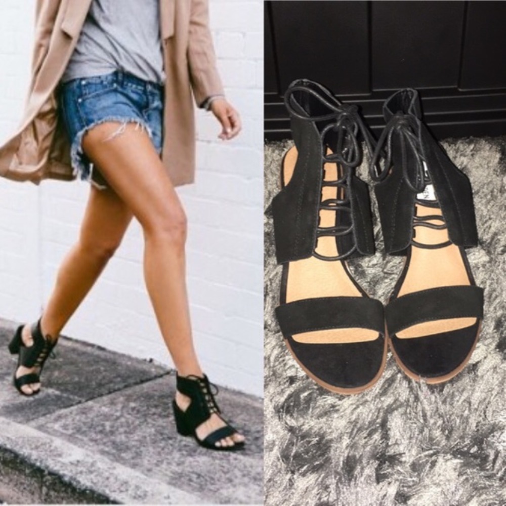 Chic black Steve Madden sandals, Size 11 NWOB