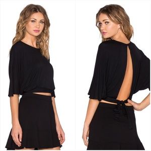 BLQ BASIQ Open Back Top