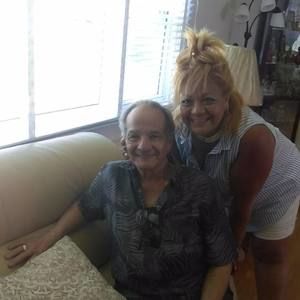 Meet your Posher, Ivette