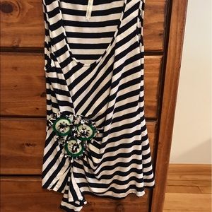 Anthropologie Little yellow button. Slightly used