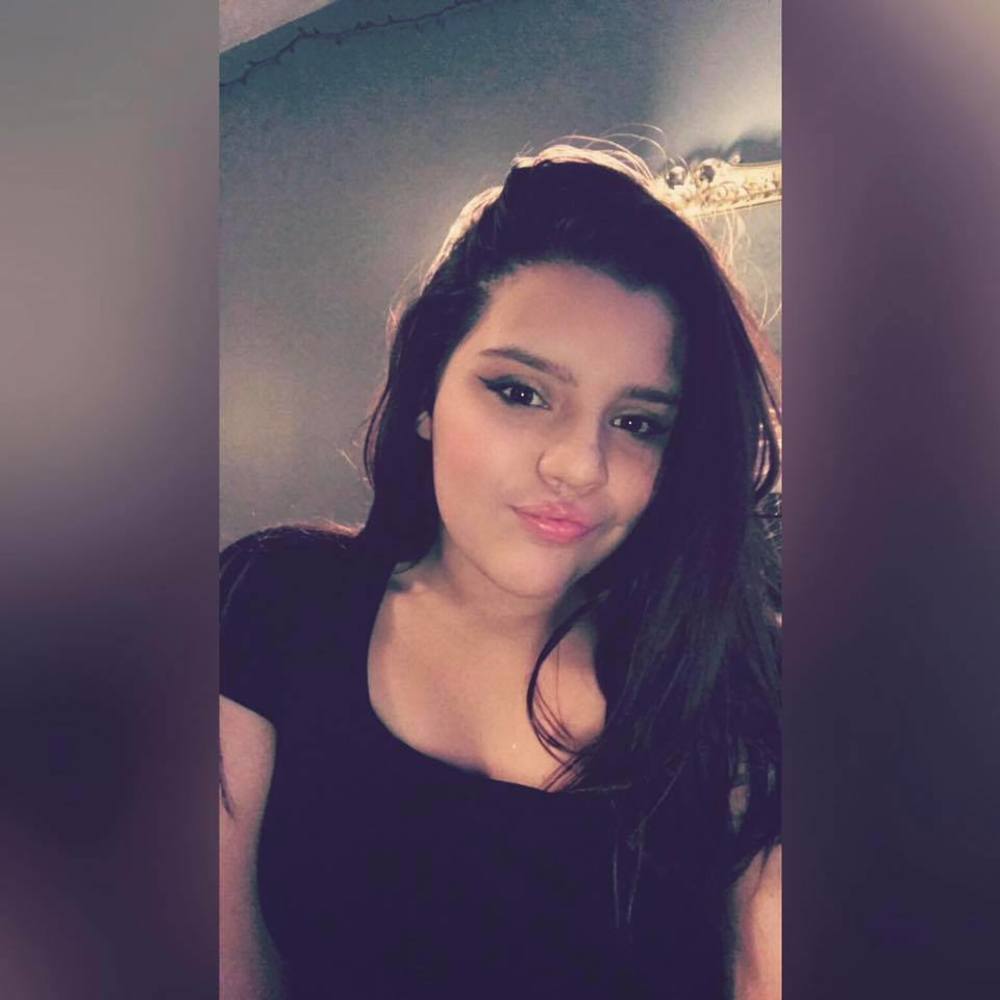 Meet your Posher, Stefanee