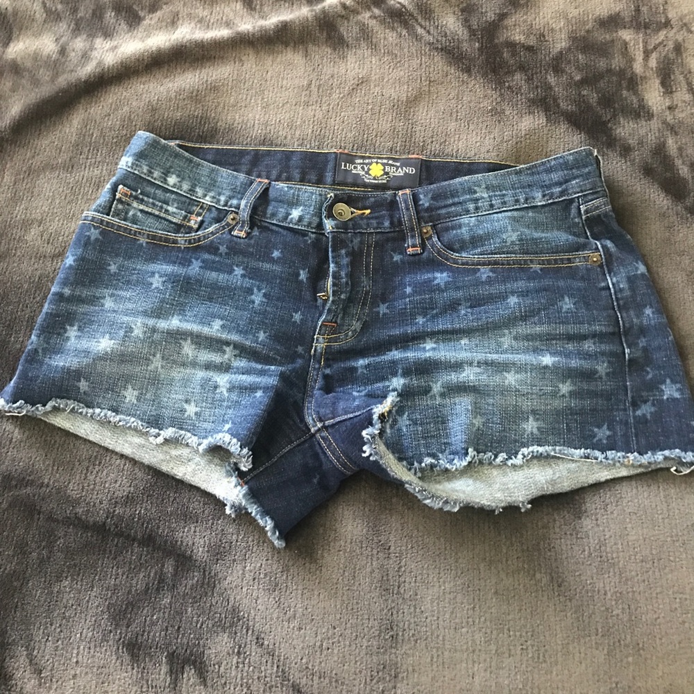 Star Pattern Lucky Riley Jean Shorts