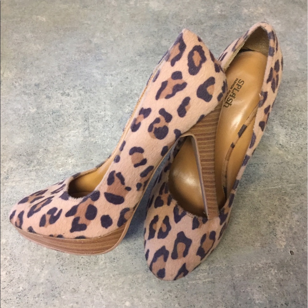 Splash Footwear Leopard Heel sz 7 1/2