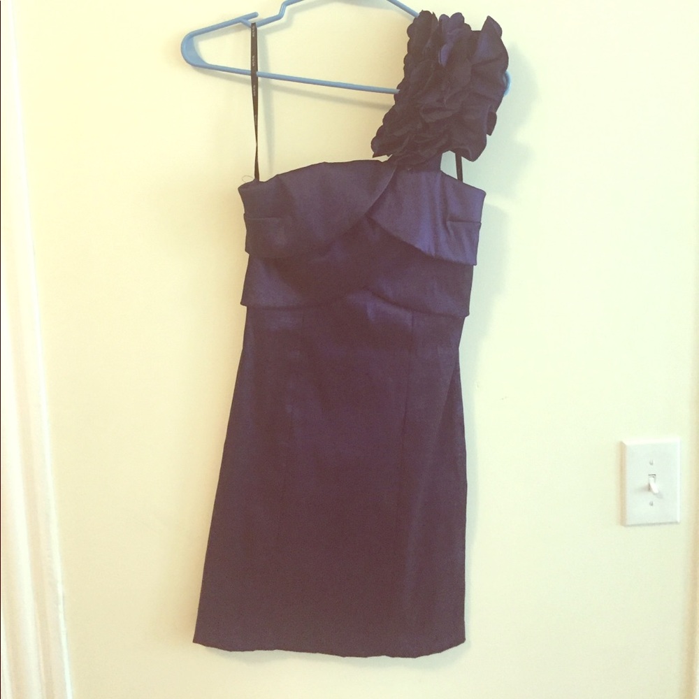 One shoulder, deep blue cocktail dress.