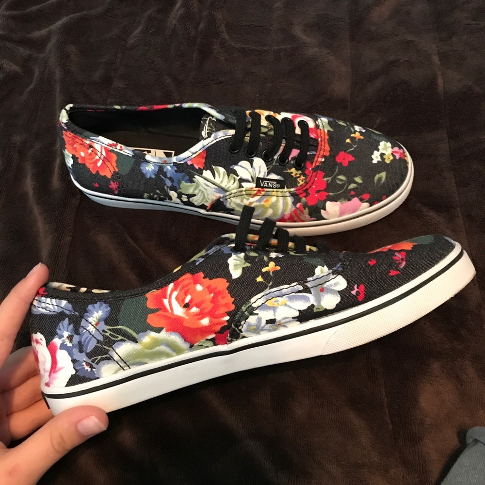 Black/Floral Print Vans
