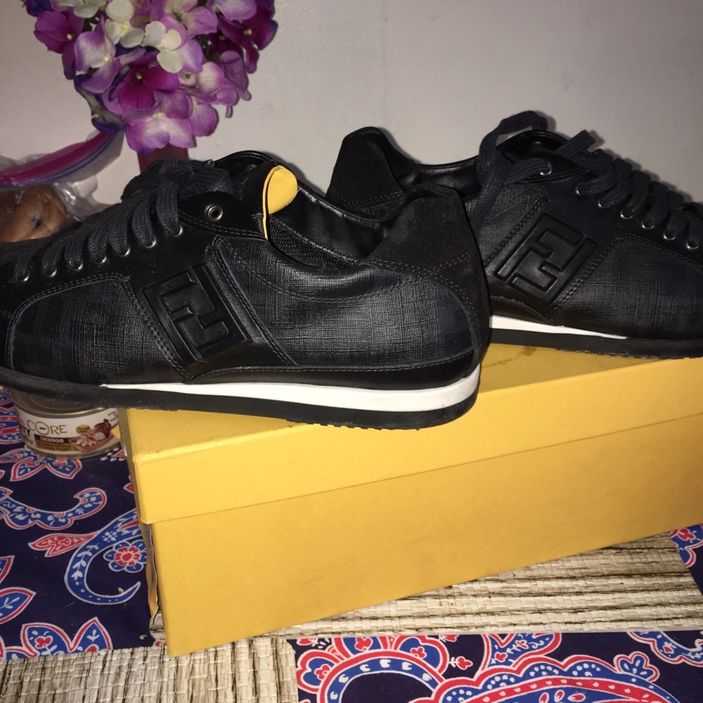 Men Fendi sneaker