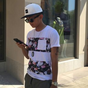 Meet your Posher, Robert