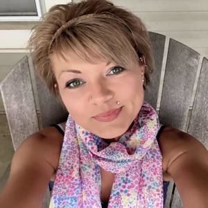 Meet your Posher, Edna