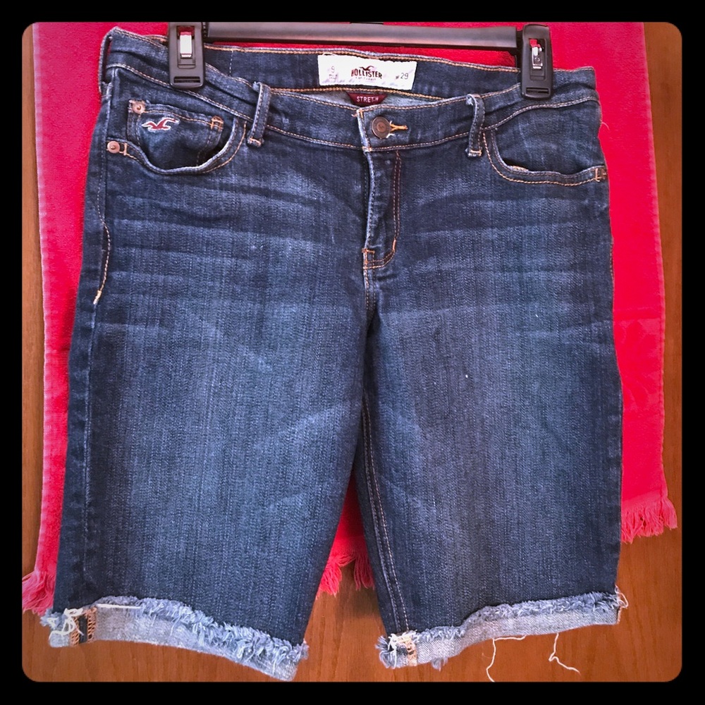 Hollister capris