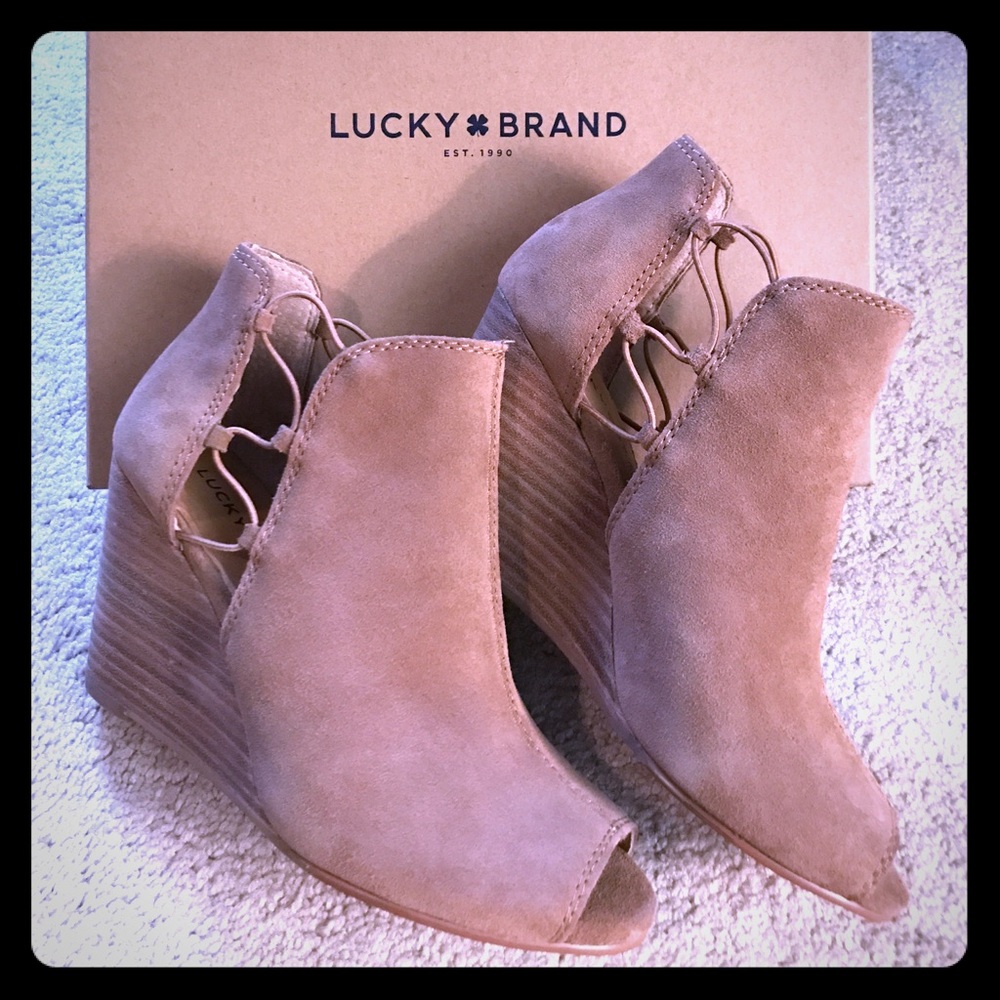 🌸Lucky Brand Wedge Bootie🌸 Brand New In Box